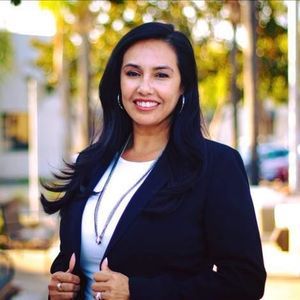 Meet your Posher, Cindy